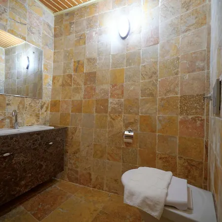 Adelya Cave 3* גורמה