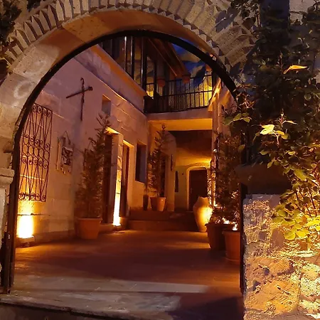 Adelya Cave ホテル 3*