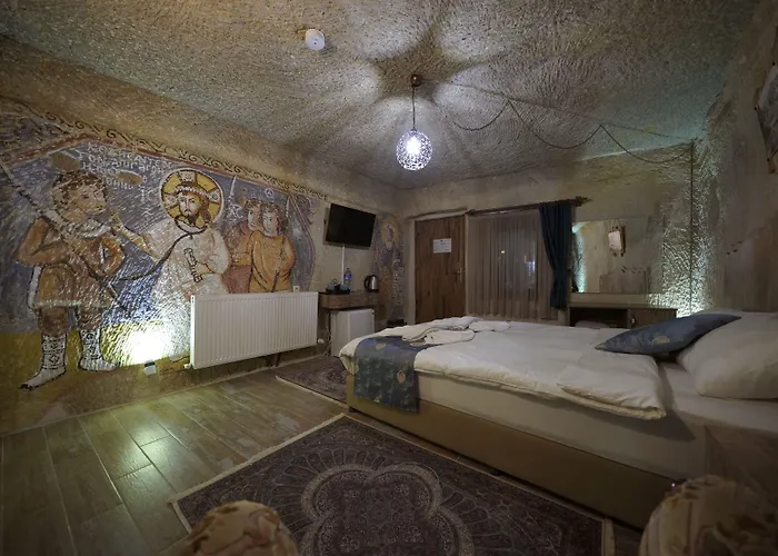 Adelya Cave 3* ギョレメ